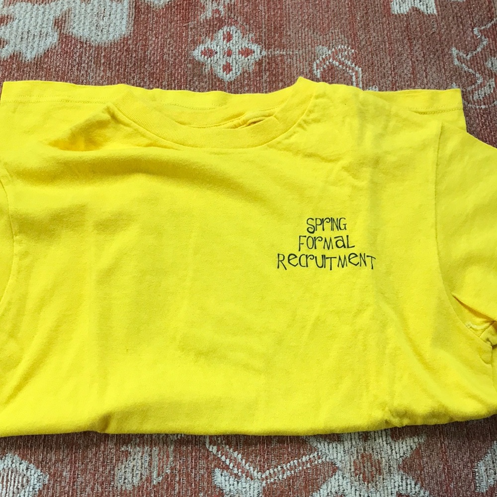 Phi Mu shirt size small💖